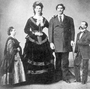 Rare Historical Photos: Unveiling Hidden Stories and Untold Chapters of Human History - image 7
