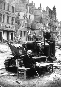 Rare Historical Photos: Unveiling Hidden Stories and Untold Chapters of Human History - image 14