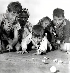Rare Historical Photos: Unveiling Hidden Stories and Untold Chapters of Human History - image 2
