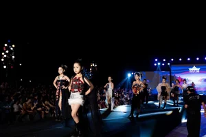 CEO Nguyen Quynh Showcases Ram Fashion at Nine Fashion Show - image 2