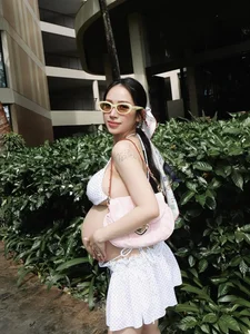 Joyce Pham Redefines Maternity Beach Style - image 5