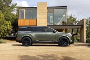 Lexus TZ EV SUV Debuts with Iconic V10 Engine Sound Simulation - image 5