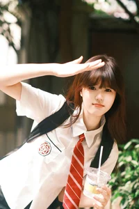 YiTuYu Art Language Vol.10544: Capturing the Artistic Essence of Model Ke Ai Duo - image 6