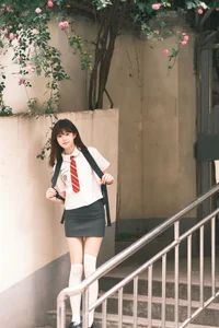 YiTuYu Art Language Vol.10544: Capturing the Artistic Essence of Model Ke Ai Duo - image 17