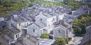 The Architectural Wonder and Meaning Behind Wok-Ear Houses in Ancient Chinese Villages - image 2