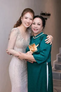 Vietnamese Stars Shine at Golden Kite Awards 2023 and Weekly Highlights - image 24
