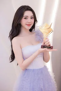 Vietnamese Stars Shine at Golden Kite Awards 2023 and Weekly Highlights - image 20