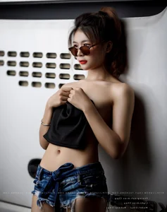 Aesthetic Trends in Modern Influencer Photography Part 03 - image 19