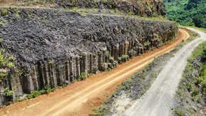 Discovering a New Natural Wonder in the Highlands of Quang Nam - image 4