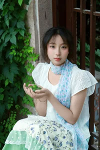 YiTuYu Art Language Vol.9982: A Visual Journey with Xiao U - image 5