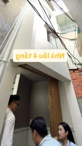 Social Media Trends: Viral Breastfeeding Bride and Budget Saigon House - image 15