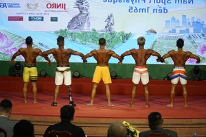 Intense and Emotional Moments at the Long An Bodybuilding Championship - image 10