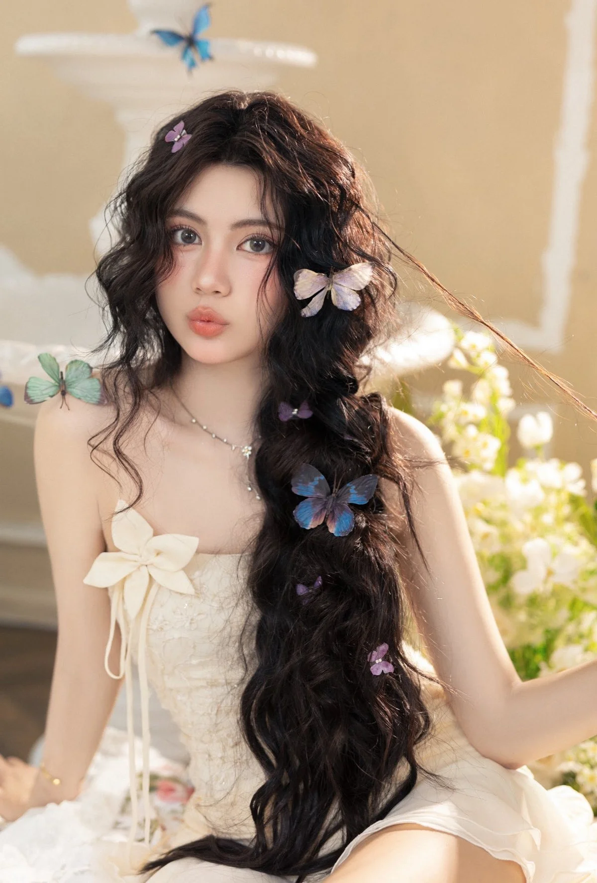 MC Quyen Linh's Youngest Daughter Stuns at 17