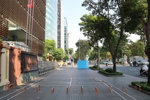 Ho Chi Minh City Removes Motorbike Sidewalk Barriers After 8-Year Traffic Experiment - image 1