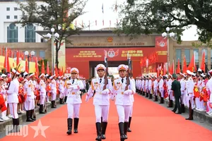 Vietnam and China Commemorate Border Defense Friendship Exchange to Strengthen Ties - image 4