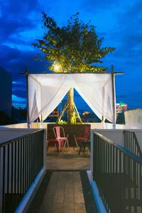 Stunning Da Nang Architecture: A Perfect Blend of Home and Cafe - image 11