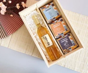 Smart Tet Gift Guide: How to Impress Your Parents-in-Law This Lunar New Year - image 8