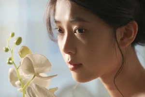 YiTuYu Art Language Vol.9901: Featuring the Elegant Yu Qing Feng Gallery - image 31