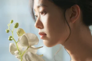 YiTuYu Art Language Vol.9901: Featuring the Elegant Yu Qing Feng Gallery - image 2