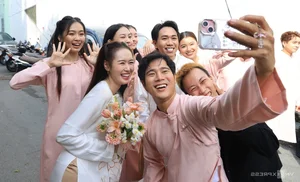 Celebrities Join Actor Anh Duc Traditional Wedding Procession - image 4