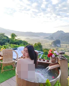 Stunning Beauty and Elegance: A Captivating Bathtub Portrait Gallery Exploring Modern Self-Care Aesthetics - image 10