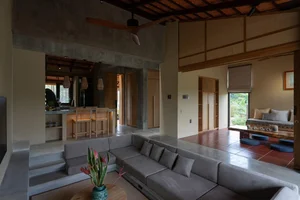 Nha Vua Du: A Minimalist Green Retreat in Bao Loc Hills - image 5