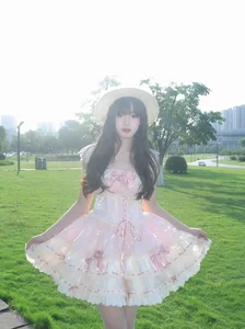 Elegant White Dress Fashion Trends and Pure Beauty Inspiration for 2026 - image 20