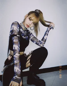 BLACKPINK Lisa’s Edgy 'Bad Girl' Fashion Era: A Bold Style Revolution - image 5