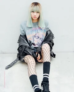 BLACKPINK Lisa’s Edgy 'Bad Girl' Fashion Era: A Bold Style Revolution - image 2