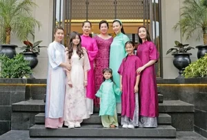Meet the Low-Profile Sister of Cuong Do La: A Billionaire Power Couple - image 3