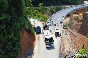 Vietnam's Most Beautiful Road Transformed After a Decade of Infrastructure Upgrades - image 0