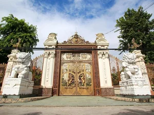 Inside Nam Dinh’s Famous Billionaire Village of Grand Castles - image 6