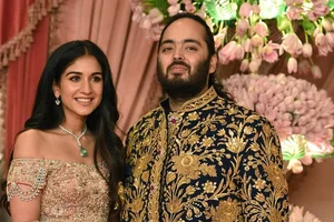 Inside the Extravagant Wedding of Anant Ambani: Costs and Global Guest List - image 7