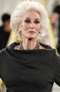 Overcoming Adversity: The Inspiring Story of an 83-Year-Old Woman's Bold Life - image 7
