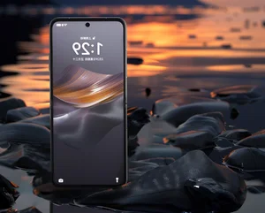The Revolutionary Next-Gen Smartphone Consumers Are Rushing to Buy - image 4