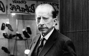 The Hidden Secrets Behind the World’s Most Frugal Billionaire - image 7