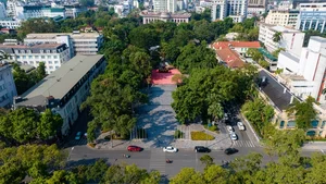 Stunning Aerial Views of Hoan Kiem District's Historical Landmarks in Hanoi - image 3