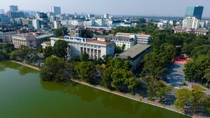 Stunning Aerial Views of Hoan Kiem District's Historical Landmarks in Hanoi - image 7