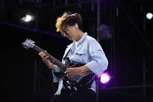 Hozo Festival 2023: Binz, Grey D, My Anh, and Tlinh Set the Stage on Fire - image 3