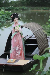 YiTuYu Art Language Vol.9531 Bie Qiu Yue Photo Gallery - image 1