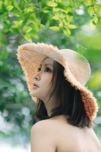 YiTuYu Art Language Vol.10572 featuring Model Jing Zhu - image 19
