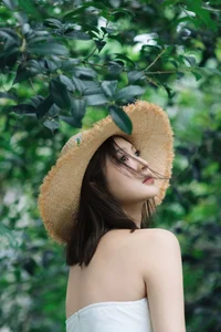 YiTuYu Art Language Vol.10572 featuring Model Jing Zhu - image 2