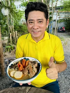Actor Huynh Anh Tuan Shares Colorful Countryside Meals with Humorous Self-Praise - image 4