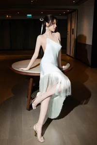 Miss To Diep Ha Steals the Spotlight in an Elegant White Silk Red Carpet Dress - image 1