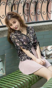 Elegant Visuals: Xie Zhi Xin Features in Ugirls App Vol.1579 Collection - image 5