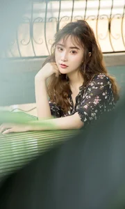 Elegant Visuals: Xie Zhi Xin Features in Ugirls App Vol.1579 Collection - image 31