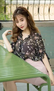 Elegant Visuals: Xie Zhi Xin Features in Ugirls App Vol.1579 Collection - image 6