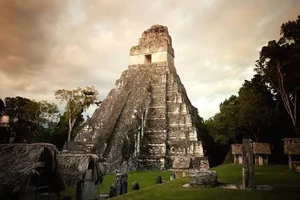 Exploring the Architectural Wonders and Secrets of Famous Pyramids Across the Americas - image 0