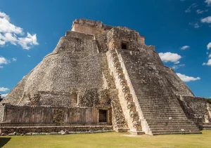 Exploring the Architectural Wonders and Secrets of Famous Pyramids Across the Americas - image 5