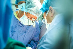 Vietnam Achieves Medical Milestone with First Successful Domino Organ Transplant - image 13